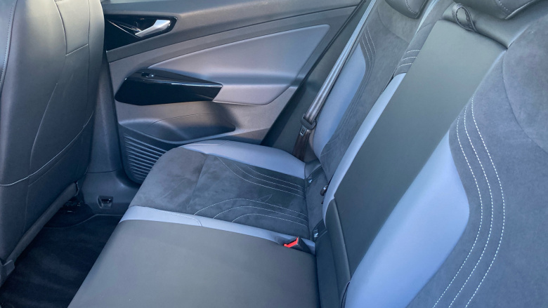 Volkswagen ID.4 210kW Style Pro 77kWh 5dr Auto Electric Estate